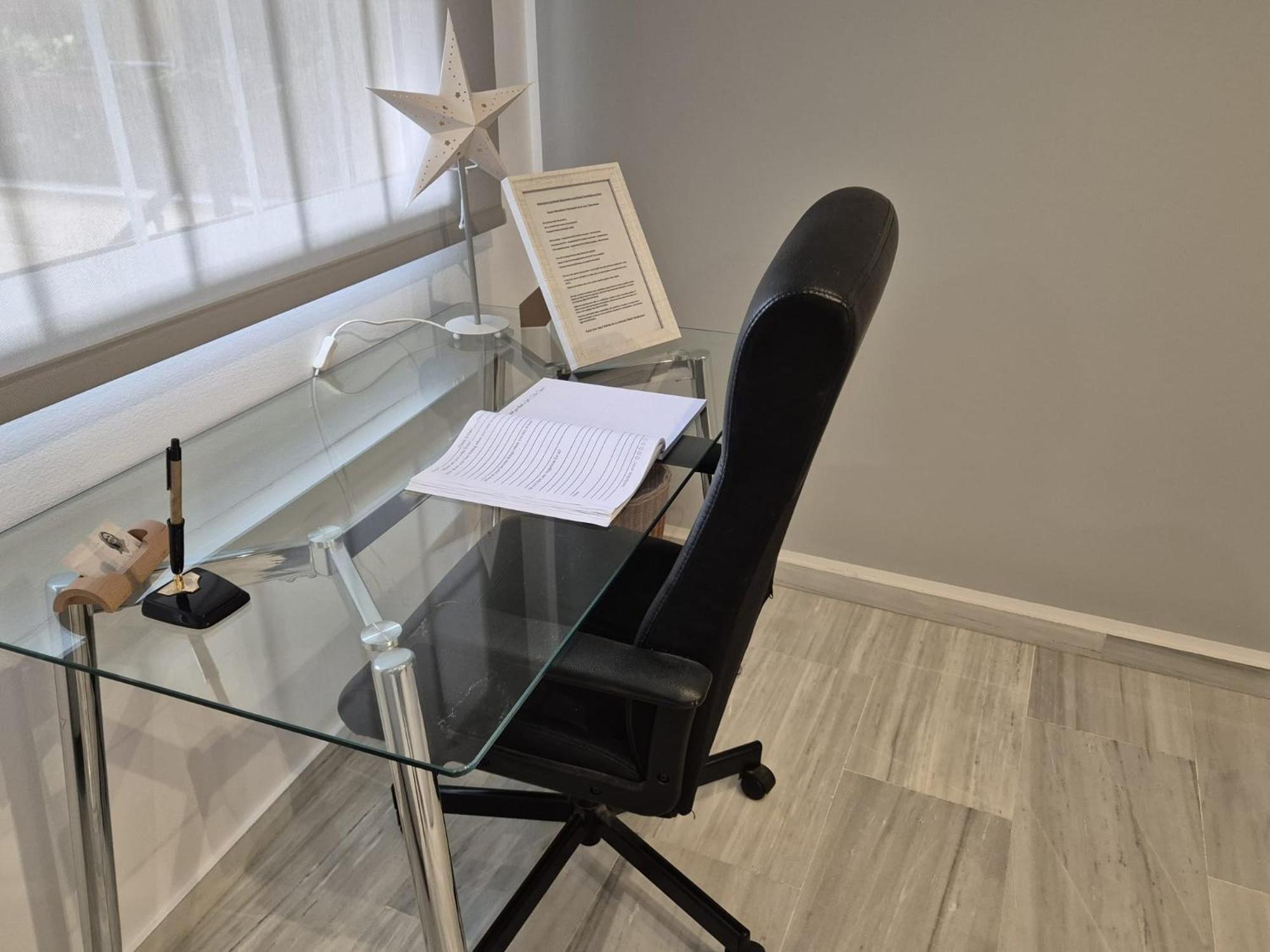 Luxurious Three Bedroom Duplex Apt Close To Beach فوينخيرولا المظهر الخارجي الصورة